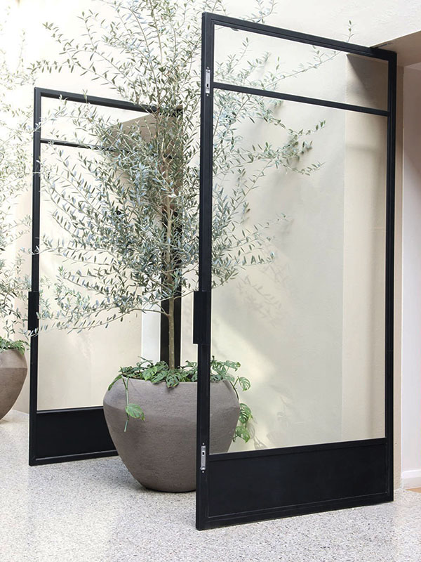 steel-internal-2-pivot-single-doors-manufacturer-UK-London black-steel-internal-pivot double doors UK manufacturer London